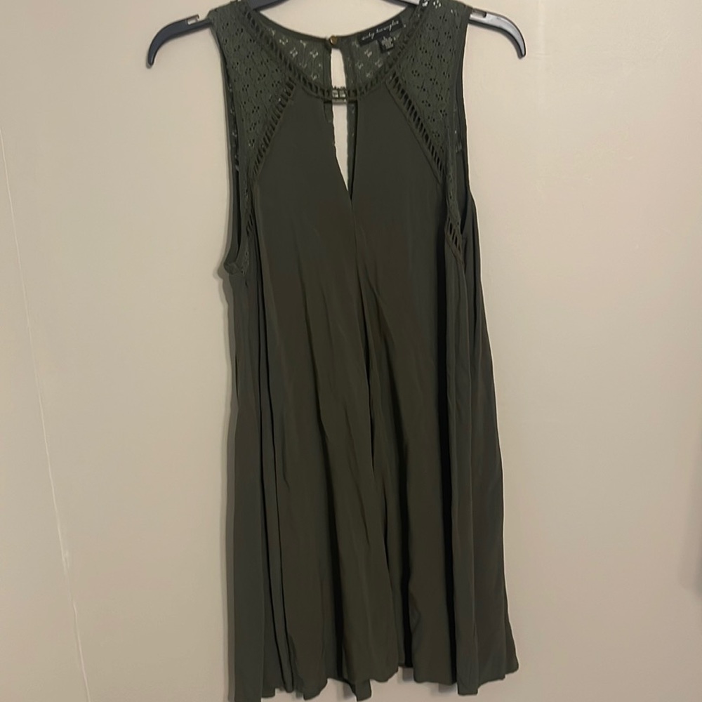 Keyhole dress